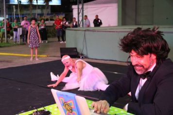 Foto - CIRCUITO SESC NA PRAÇA DA BÍBLIA