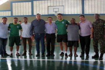Foto - Inauguração da Quadra Poliesportiva Jardim Ana Maria