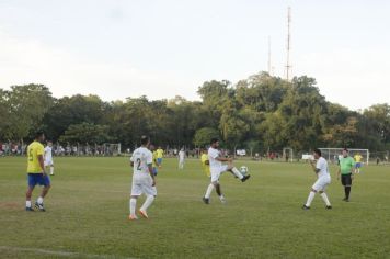 Foto - JOGO COMEMORATIVO COM EX-CRAQUES DA SELEÇÃO BRASILEIRA- CAJATI, 31 ANOS