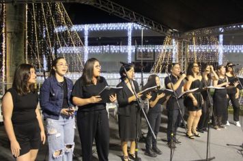 Foto - ABERTURA OFICIAL DO NATAL ENCANTADO ACONTECEU NA NOITE DESTE SÁBADO (7/12)