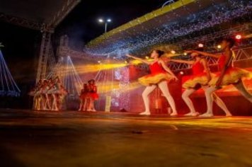 Foto - Espetáculo Disney e Gilberto Faria e banda