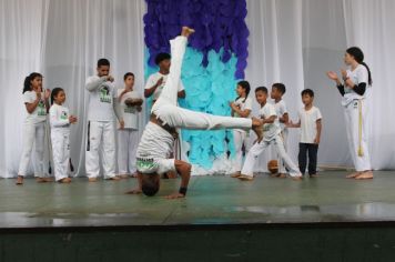Foto - APAE CAJATI COMEMORA OS 25 ANOS DE EXISTÊNCIA NA PRAÇA DA BÍBLIA