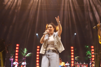 Foto - Show Naiara Azevedo 