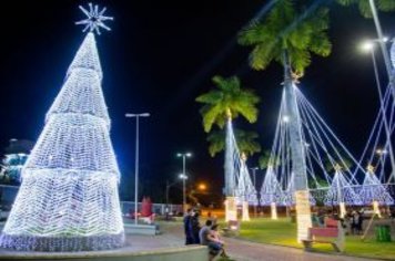 Foto - Espetáculo Disney e Gilberto Faria e banda