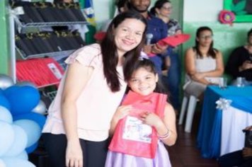 Foto - Formatura e Festa do Livro Escolas Municipais