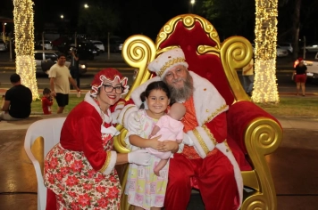 Foto - Chegada do Papai e Mamãe Noel em Cajati 