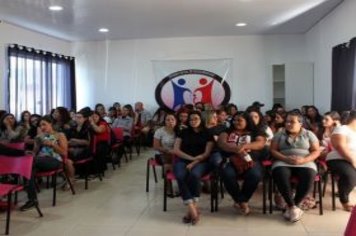 Foto - Formatura do primeiro semestre dos cursos do Fundo Social de Solidariedade de Cajati