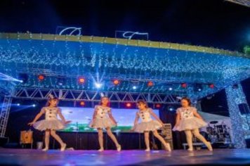 Foto - Espetáculo Disney e Gilberto Faria e banda