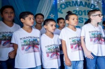 Foto - Formatura e Festa do Livro Escolas Municipais