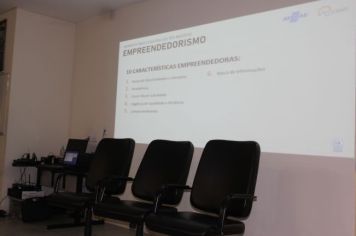Foto - 1º ENCONTRO MUNICIPAL DE MICROEMPREENDEDORES ACONTECEU NO TIRO DE GUERRA EM CAJATI