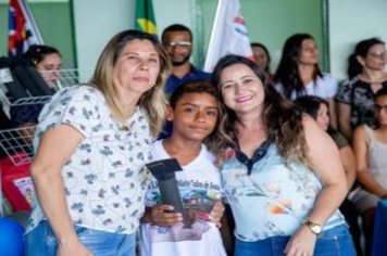 Foto - Formatura e Festa do Livro Escolas Municipais