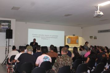 Foto - 1º ENCONTRO MUNICIPAL DE MICROEMPREENDEDORES ACONTECEU NO TIRO DE GUERRA EM CAJATI