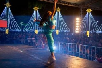 Foto - Espetáculo Disney e Gilberto Faria e banda