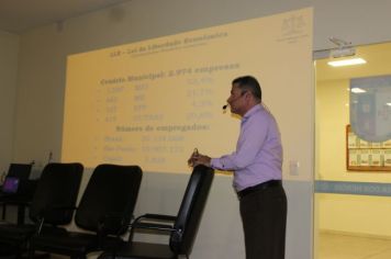 Foto - 1º ENCONTRO MUNICIPAL DE MICROEMPREENDEDORES ACONTECEU NO TIRO DE GUERRA EM CAJATI