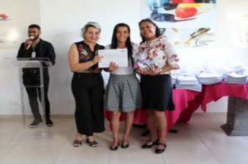 Foto - Formatura do primeiro semestre dos cursos do Fundo Social de Solidariedade de Cajati