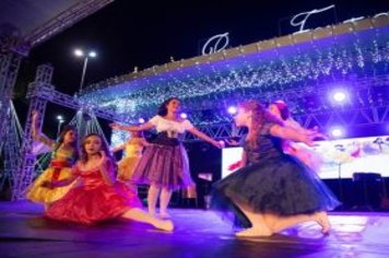 Foto - Espetáculo Disney e Gilberto Faria e banda