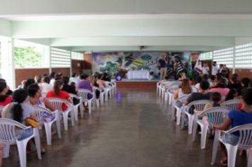 Foto - Entrega dos Kits Escolares