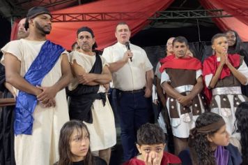 Foto - PAIXÃO DE CRISTO EMOCIONA CERCA DE 1500 MIL PESSOAS NA PRAÇA DA BÍBLIA