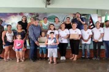 Foto - Entrega dos Kits Escolares