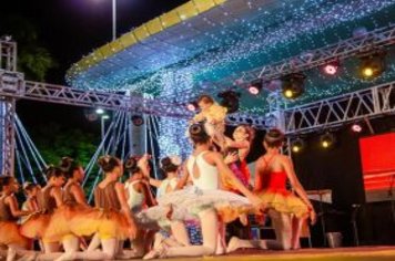 Foto - Espetáculo Disney e Gilberto Faria e banda