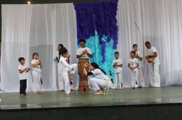 Foto - APAE CAJATI COMEMORA OS 25 ANOS DE EXISTÊNCIA NA PRAÇA DA BÍBLIA