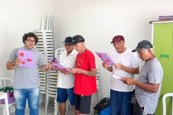 Foto - CRAS famílias II comemora o Dia Internacional da Mulher