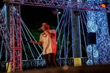 Foto - Espetáculo Disney e Gilberto Faria e banda