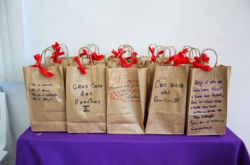 Foto - CRAS famílias II comemora o Dia Internacional da Mulher