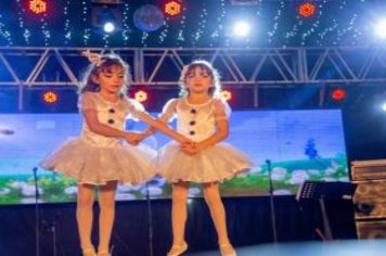 Foto - Espetáculo Disney e Gilberto Faria e banda