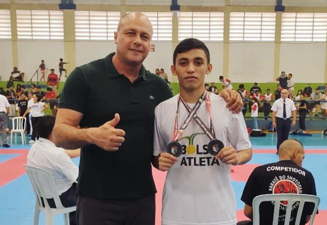 Atleta de Karatê de Cajati é vice-campeão nas finais de Campeonato em Franca
