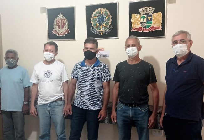 Vice-prefeito Ronaldo Pinto recebe a equipe da RDS Lavras no gabinete no Paço Municipal