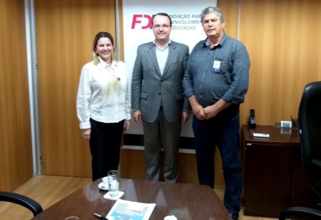 Prefeito de Cajati solicita recurso ao governo de São Paulo para investir em escola estadual no bairro Barra do Azeite