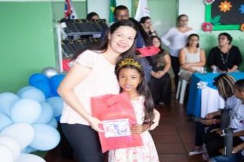 Foto - Formatura e Festa do Livro Escolas Municipais