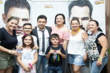 Foto - Shows com Zezé Di Camargo e Luciano e Thiago & Emerson
