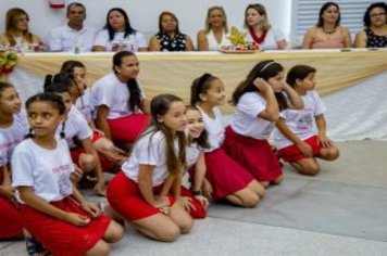 Foto - Formatura e Festa do Livro Escolas Municipais