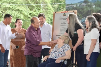 Foto - Prefeitura de Cajati inaugura CREAS, Conselho Tutelar, UBS Parafuso e Delegacia da Mulher e realiza a entrega do Selo de Qualidade de Turismo e mais 142 Títulos de Regularização Fundiária 