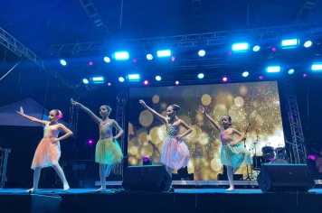 Foto - Espetáculo Ballet Arabesco 