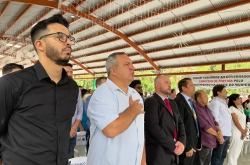 Foto - Prefeitura de Cajati inaugura CREAS, Conselho Tutelar, UBS Parafuso e Delegacia da Mulher e realiza a entrega do Selo de Qualidade de Turismo e mais 142 Títulos de Regularização Fundiária 