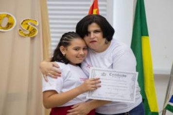 Foto - Formatura e Festa do Livro Escolas Municipais