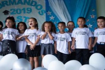 Foto - Formatura e Festa do Livro Escolas Municipais