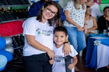 Foto - Formatura e Festa do Livro Escolas Municipais