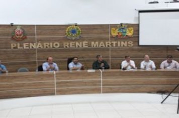 Foto - Entrega de Títulos de Regularização Fundiária - Bairro Parafuso
