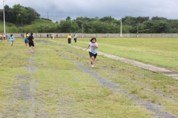 Foto - Torneio de Atletismo entres as APAES do Vale do Ribeira foi realizado no Centro de Eventos em Cajati