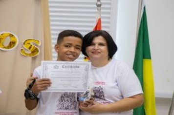 Foto - Formatura e Festa do Livro Escolas Municipais