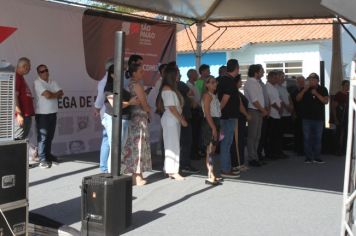 Foto - Inauguração do Empreendimento Cajati D- 65 casas e entrega de 280 títulos de Regularização Fundiária