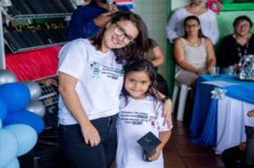 Foto - Formatura e Festa do Livro Escolas Municipais