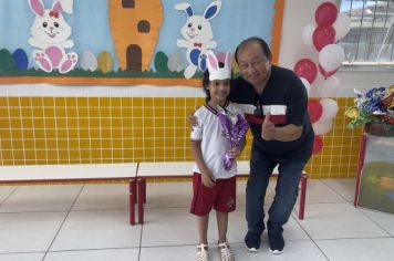 Foto - PREFEITURA DE CAJATI REALIZA ENTREGA  DE OVOS DE PÁSCOA E MIMOS ESPECIAIS!