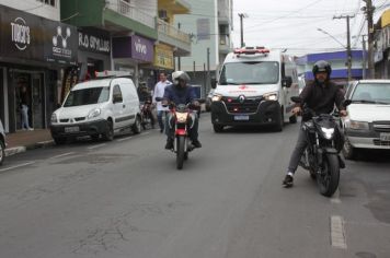 Foto - 1ª Caminhada pela Inclusão Cordão de Girassol 