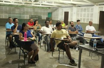 Foto - Curso gratuito de Pedreiro