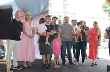 Foto - Prefeitura de Cajati inaugura CREAS, Conselho Tutelar, UBS Parafuso e Delegacia da Mulher e realiza a entrega do Selo de Qualidade de Turismo e mais 142 Títulos de Regularização Fundiária 